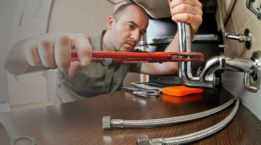 Professional clogged toilet repair in Deepwater, MO